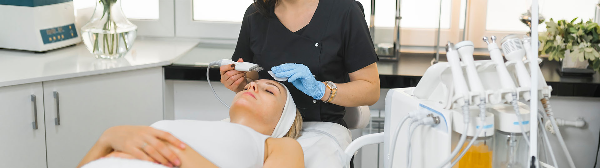 L Thesera Dissolving Threads at Egham Beauty Clinic